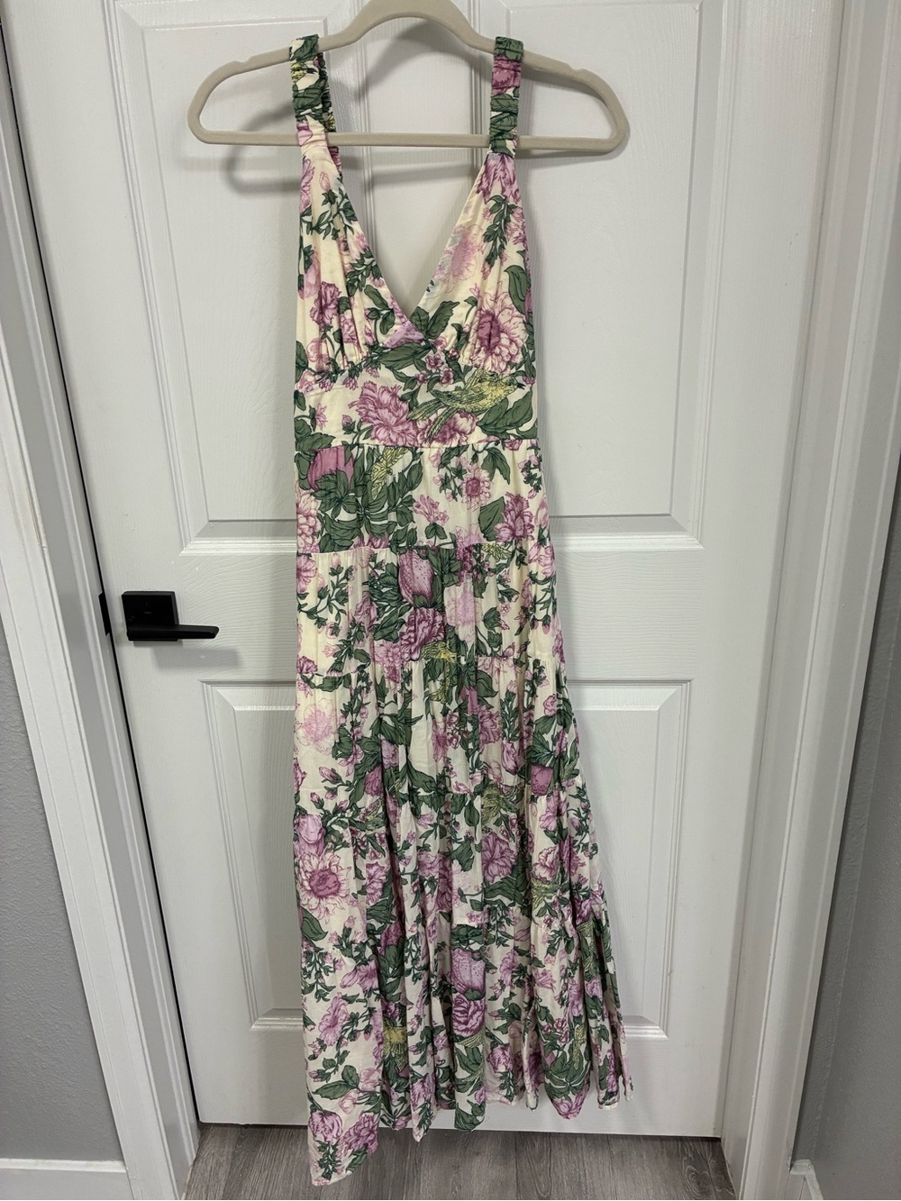 Abercrombie and Fitch Floral V-Neck Tiered Maxi Dress in Cream and Green